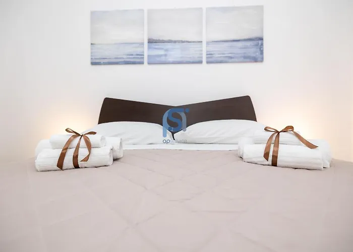 Ni Ni - Self Check In 아파트