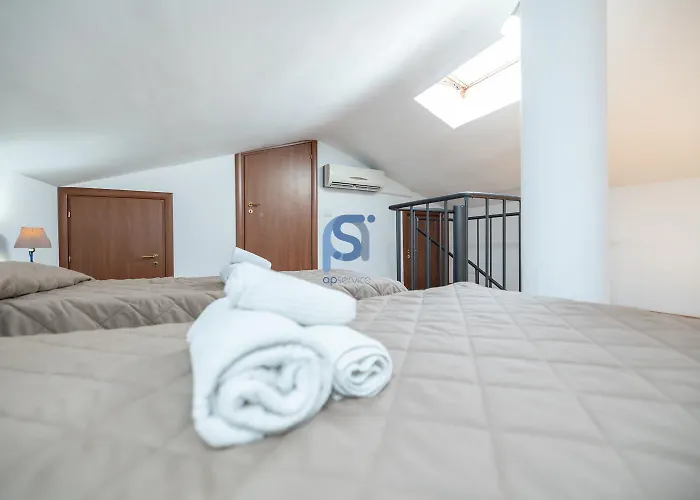 Ni Ni - Self Check In *