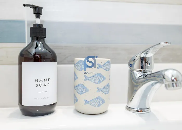 Ni Ni - Self Check In